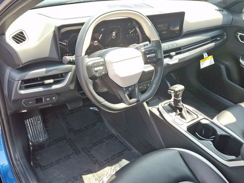 Certified 2025 Kia K4 EX w/ GT-Line Premium Package FWD image 27