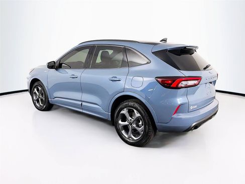 Used 2024 Ford Escape ST-Line Select AWD/4WD image 9