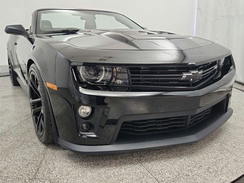 Used 2013 Chevrolet Camaro ZL1 RWD image 11