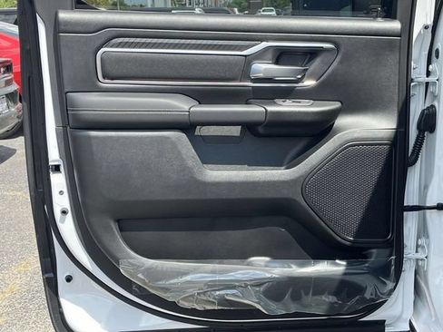 New 2027 RAM 1500 4x4 Crew Cab image 13