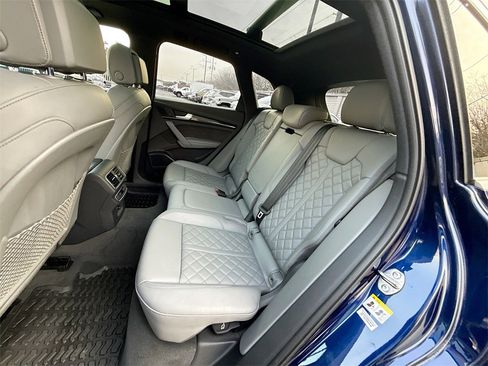 Used 2018 Audi SQ5 Premium Plus image 27