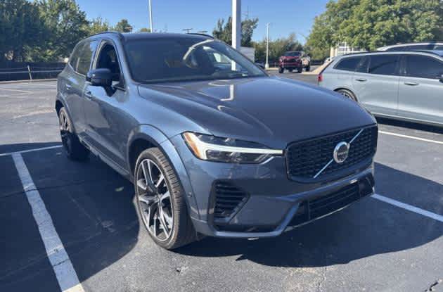 Used 2024 Volvo XC60 T8 Ultimate w/ Protection Package Premier AWD/4WD image 9