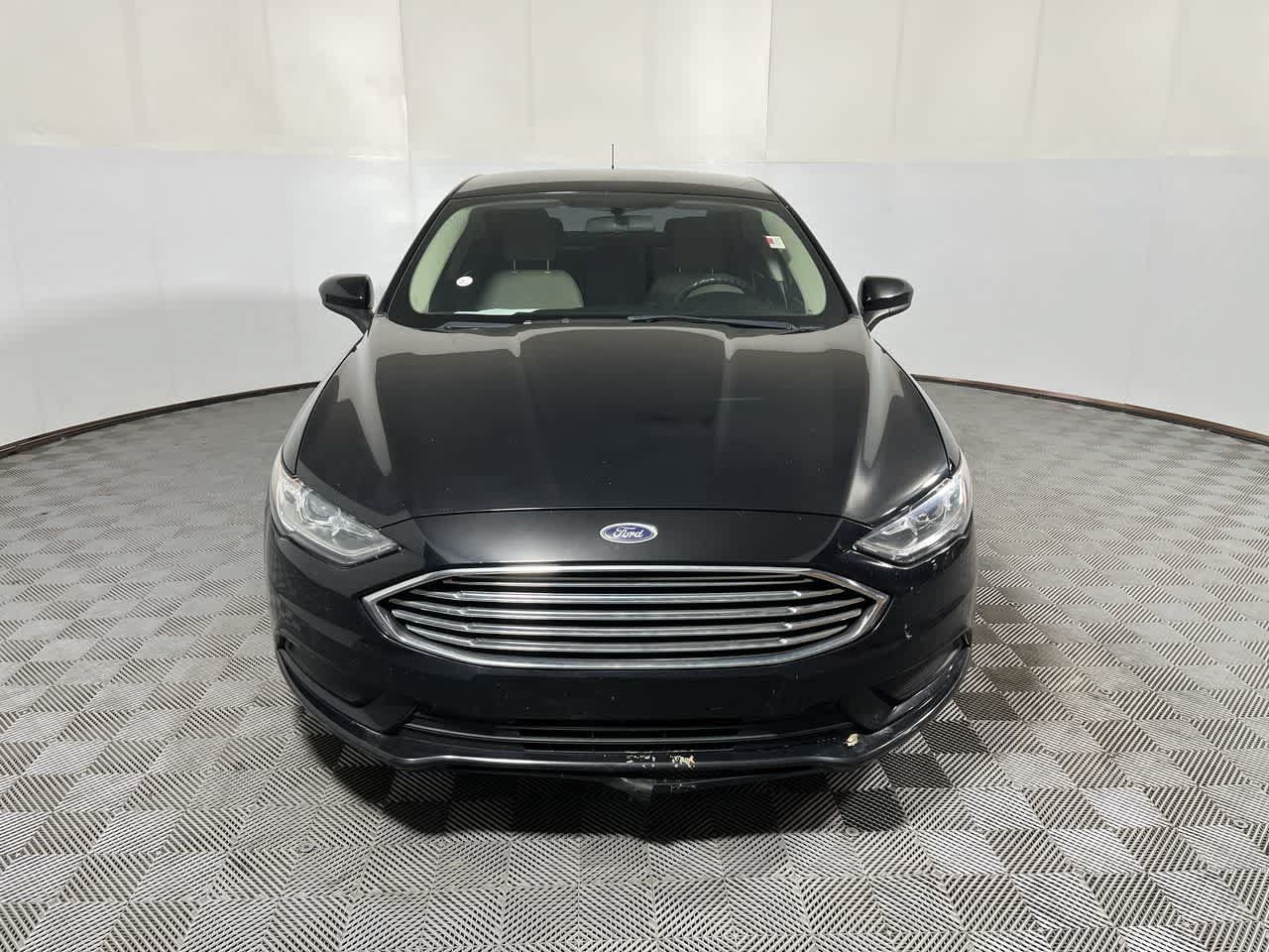 Used 2017 Ford Fusion S FWD image 3