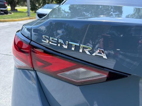 Used 2024 Nissan Sentra SV FWD image 10
