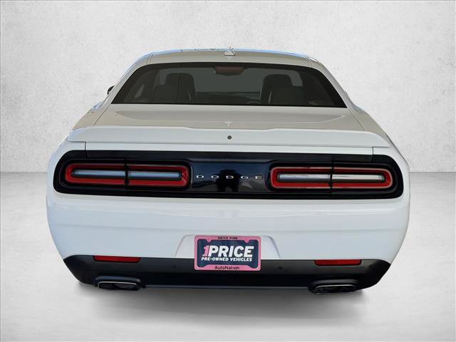 Used 2018 Dodge Challenger SXT Plus RWD image 8