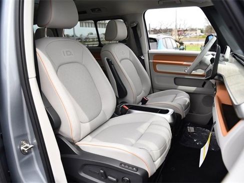 New 2025 Volkswagen ID. Buzz 1st Edition image 20