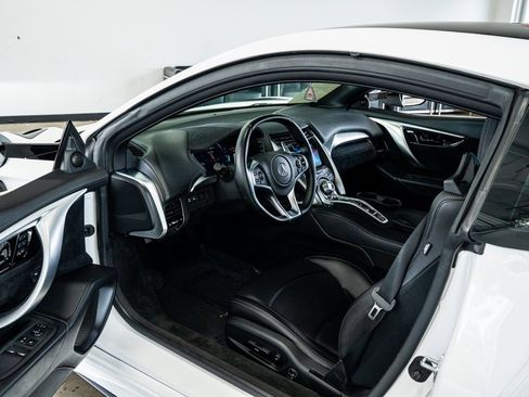 Used 2018 Acura NSX image 38