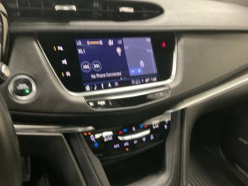 Used 2022 Cadillac XT5 Sportv w/ Technology Package AWD/4WD image 12