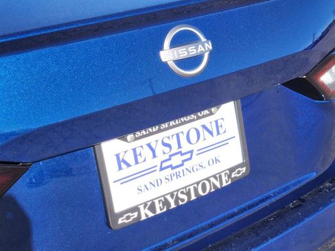 Used 2024 Nissan Altima 2.5 S image 11