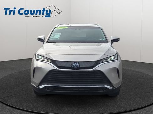Certified 2021 Toyota Venza XLE w/ Softex Package AWD/4WD image 2