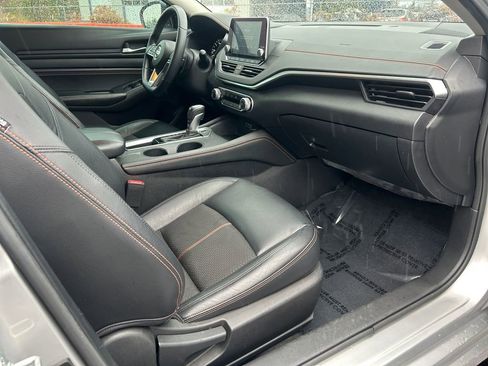 Used 2019 Nissan Altima 2.5 SR image 26