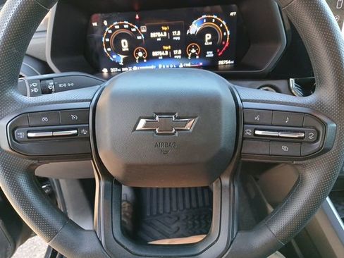 Used 2024 Chevrolet Colorado Trail Boss image 47