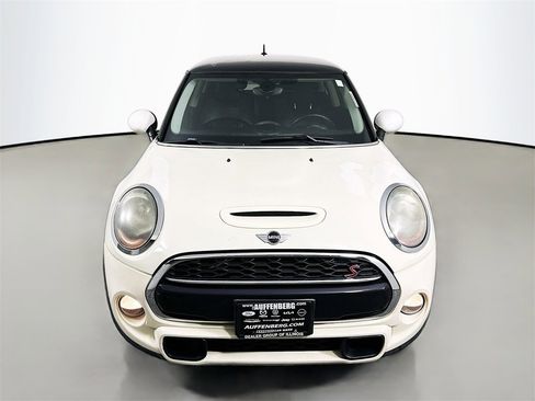 Used 2015 MINI Cooper S image 2