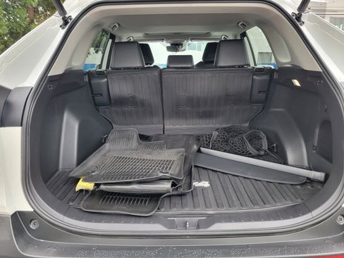 Certified 2022 Toyota RAV4 XLE Premium image 14