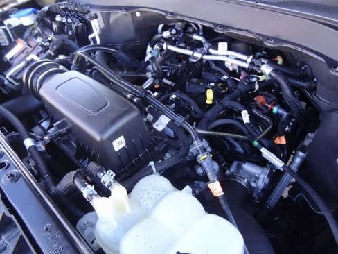 Certified 2022 Ford Explorer XLT w/ Equipment Group 202A image 51