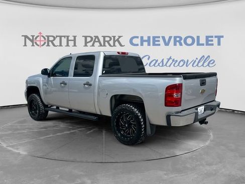 Used 2010 Chevrolet Silverado 1500 LT w/ Power Pack Plus RWD image 7