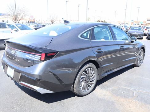 New 2026 Hyundai Sonata SEL FWD image 20