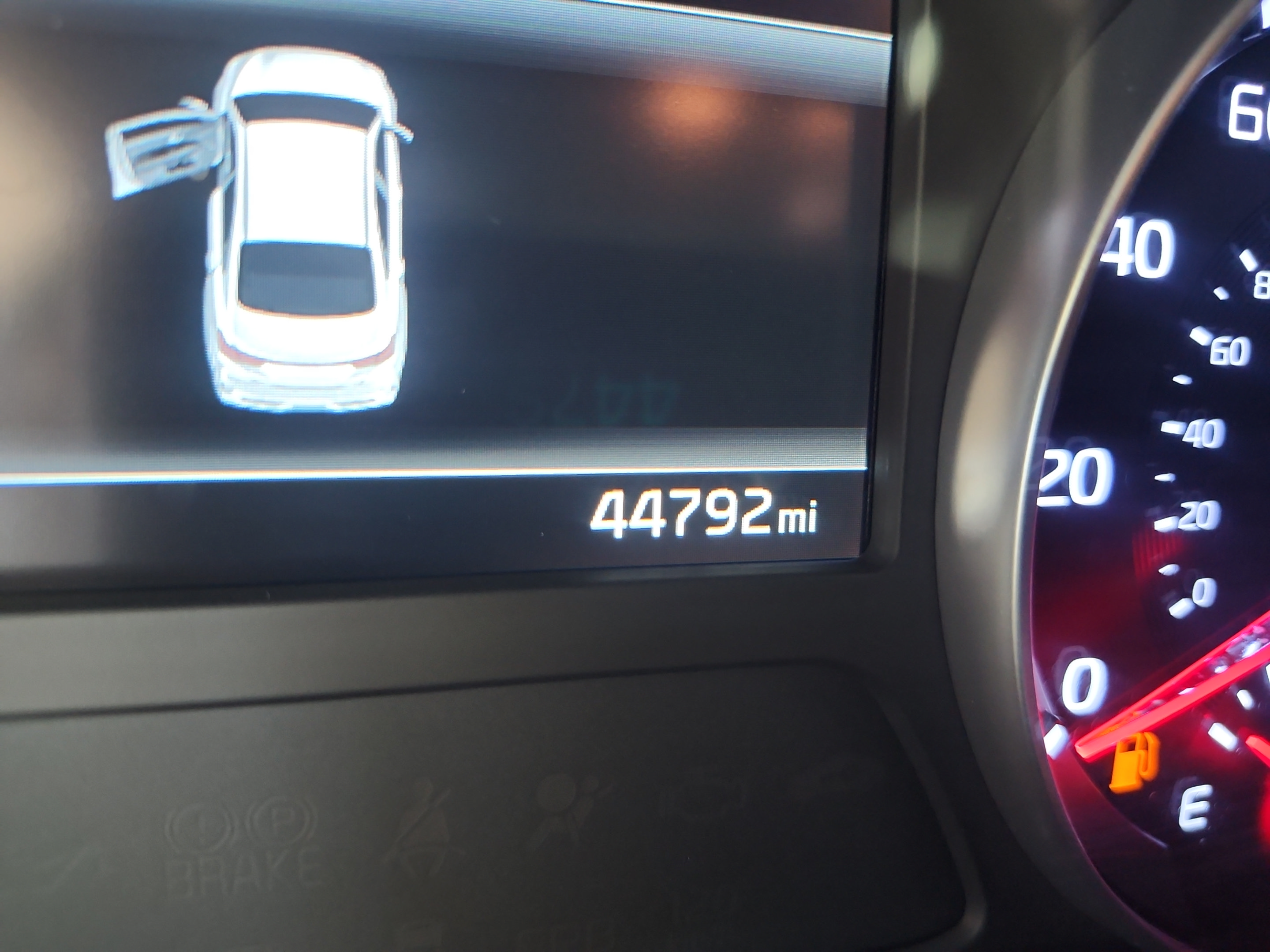 Used 2023 Kia Forte LXS FWD image 9