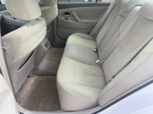 Used 2007 Toyota Camry LE FWD image 18