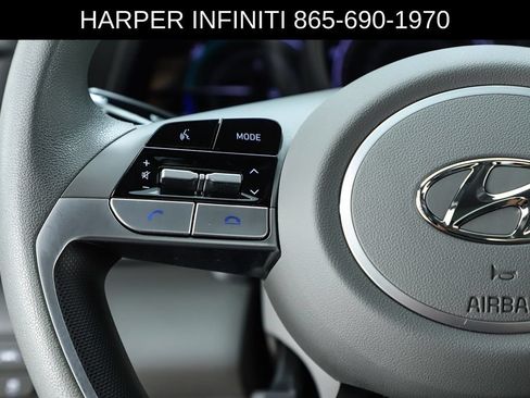 Used 2023 Hyundai Elantra Blue FWD image 22