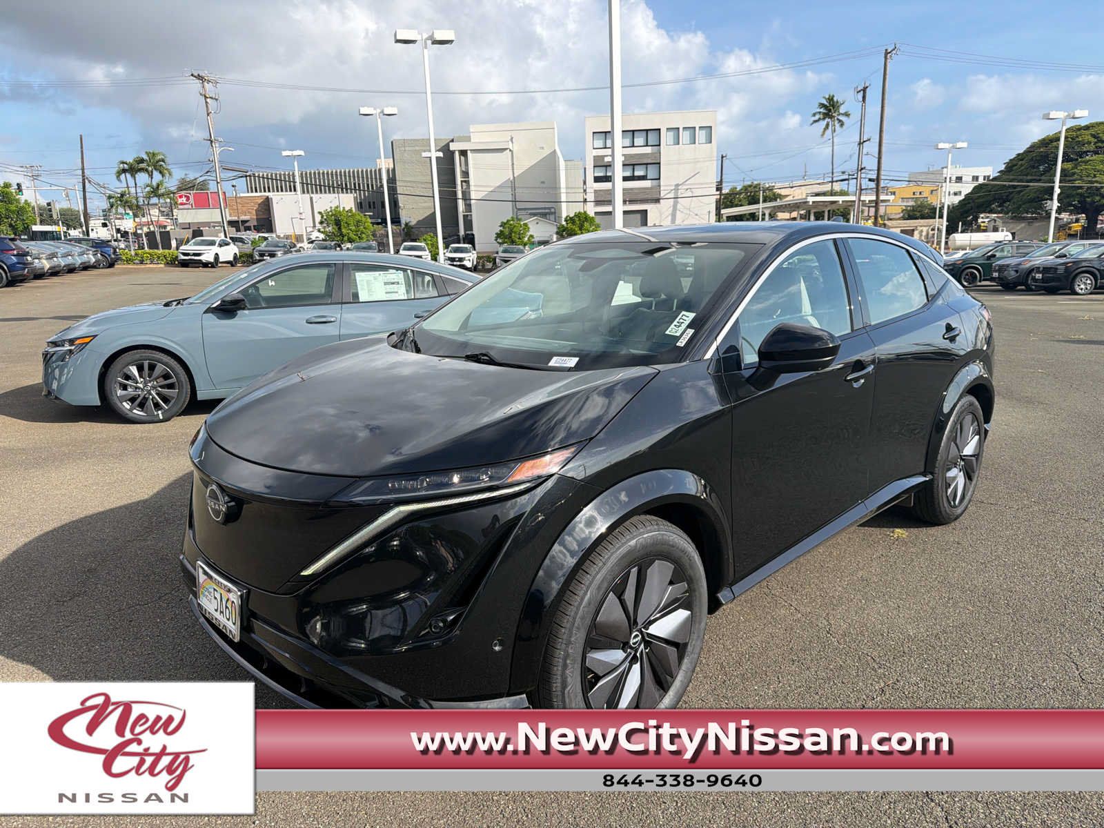 Used 2023 Nissan Ariya FWD image 1