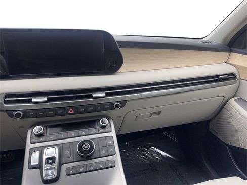 Used 2023 Hyundai Palisade Limited image 55