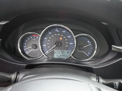Used 2016 Toyota Corolla LE FWD image 10