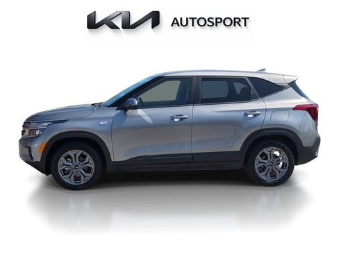 Certified 2026 Kia Seltos LX FWD image 13