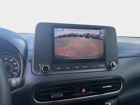 Used 2023 Hyundai Kona SEL AWD/4WD image 24