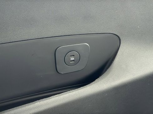 New 2025 Ford Explorer Active w/ Active Comfort Package image 40