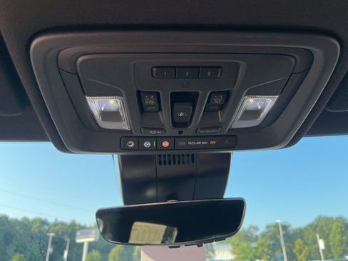 New 2026 Chevrolet Silverado 1500 High Country AWD/4WD image 39