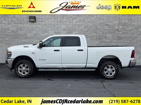 Used 2025 RAM 2500 Big Horn AWD/4WD image 2
