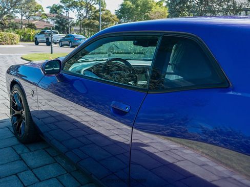 Used 2016 Dodge Challenger SRT Hellcat image 91