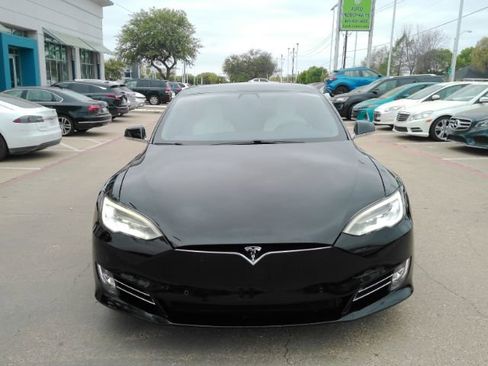 Used 2019 Tesla Model S Performance image 2
