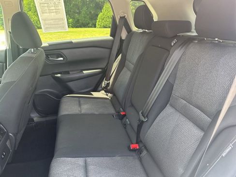 Certified 2025 Nissan Rogue SV AWD/4WD image 24