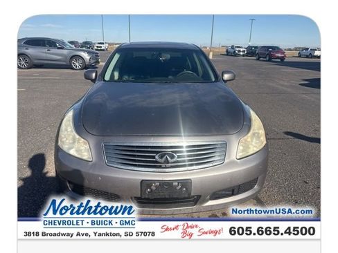 Used 2007 INFINITI G35 x Sedan w/ Premium Pkg image 2
