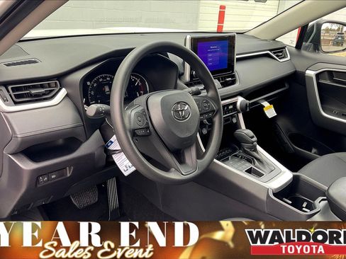 New 2025 Toyota RAV4 LE image 7