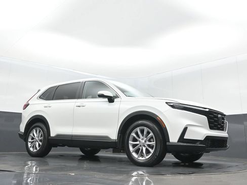 Certified 2024 Honda CR-V EX image 10