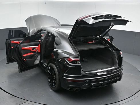 Used 2021 Lamborghini Urus image 59
