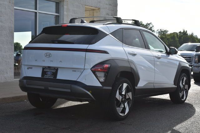 Used 2025 Hyundai Kona Limited AWD/4WD image 19