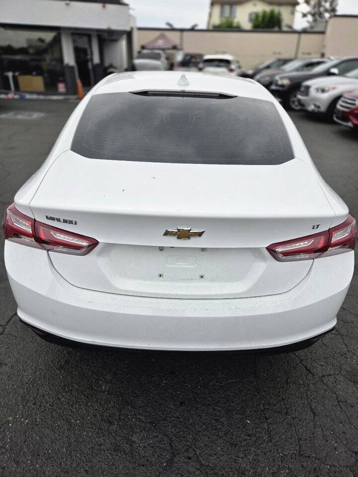 Used 2020 Chevrolet Malibu LT FWD image 13
