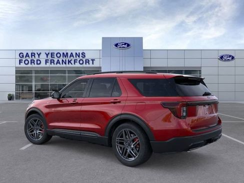 New 2026 Ford Explorer ST-Line w/ ST-Line Street Pack image 4