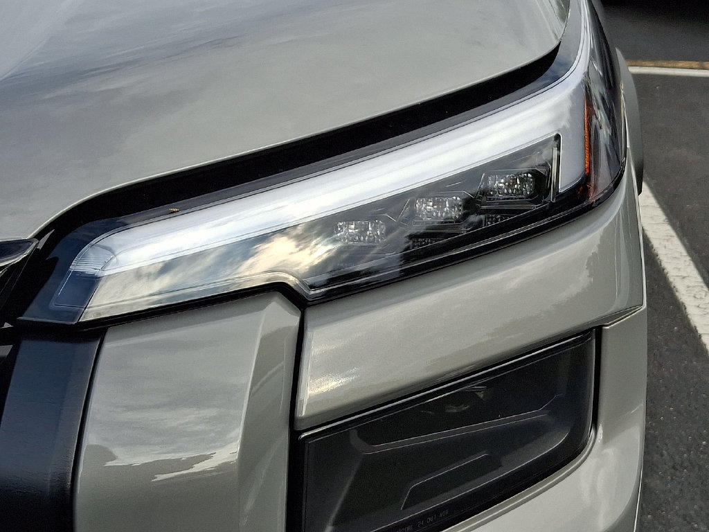 New 2026 Subaru Outback Limited XT AWD/4WD image 4