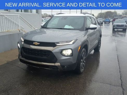 Used 2023 Chevrolet TrailBlazer ACTIV w/ Technology Package image 1