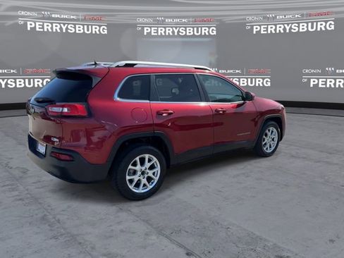 Used 2014 Jeep Cherokee Latitude w/ Cold Weather Group FWD image 8