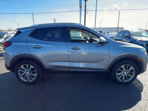 Used 2023 Buick Encore GX Essence w/ Experience Buick Package AWD/4WD image 9