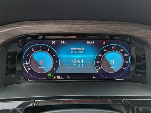 New 2025 Volkswagen Atlas SEL image 12