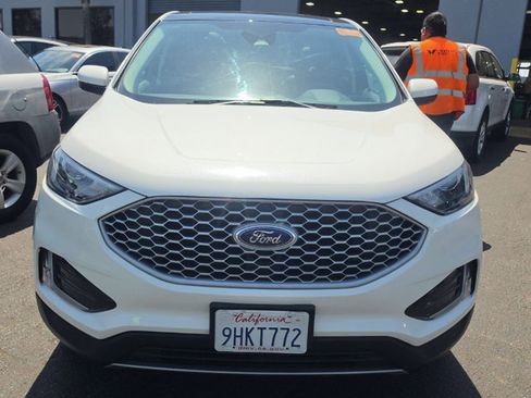 Used 2023 Ford Edge SEL w/ Convenience Package AWD/4WD image 2
