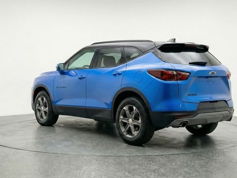 Used 2025 Chevrolet Blazer LT image 6