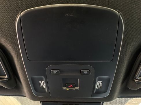 Used 2026 Toyota Camry SE FWD image 17
